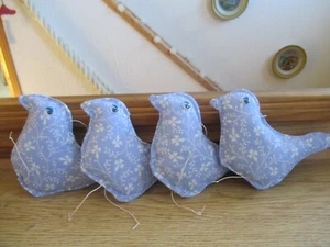 4 Vögel aus Stoff, Vogel Frühling Ostern, Deko Hänger, Handarbeit, Bunt, Genäht - Bild 1 von 4