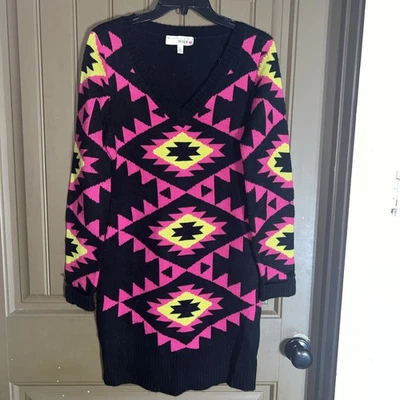 Vestido Suéter Derek Heart Para Mujer Negro y Verde Oscuro Geométrico Manga Larga Talla L Foto 1 de 4