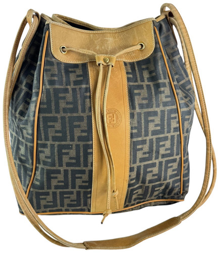 Borsa a tracolla FENDI vintage invecchiata Zucca FF Palazzo secchiello Made in Italy