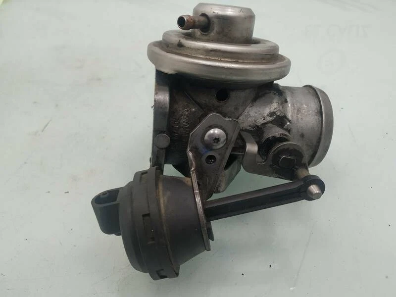 038129637B 292193 egr valve for VOLKSWAGEN GOLF IV 1.9 TDI 1997 - Image 1 of 4