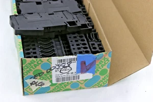 (50) Phoenix Contact ST4-FSI/C 3036372 Terminal Block 2-PosDisc 28-10AWG 10A NEW - Picture 1 of 4