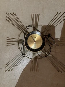 Mid Century Modern Lux Sunburst Clock - Picture 1 of 3