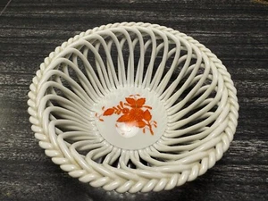 HEREND HVNGARY Hungary LATTICE BOWL HANDPAINTED Orange Flower style - Picture 1 of 11