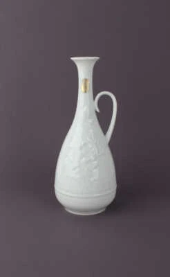 AK Kaiser Vase mit Blumen Reliefdekor - Bild 1 von 4