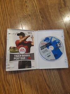 Tiger Woods PGA Tour 08 (Nintendo Wii, 2007) complete with manual - Picture 1 of 2