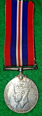 The 1939-45 War Medal  WW2 - Canadian Silver Issue - Good Very Fine condition #3 - Image 1 of 4