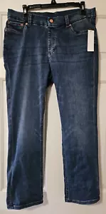 Style & Co Medium Rise Straight Leg Jeans Size 14P Med. Wash NWT - Picture 1 of 5