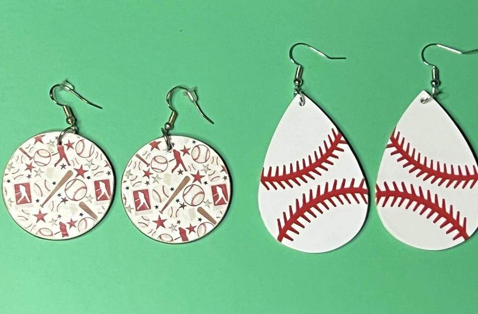Pendientes de béisbol. 2 pares, rojo y blanco, para mamás Foto 1 de 1