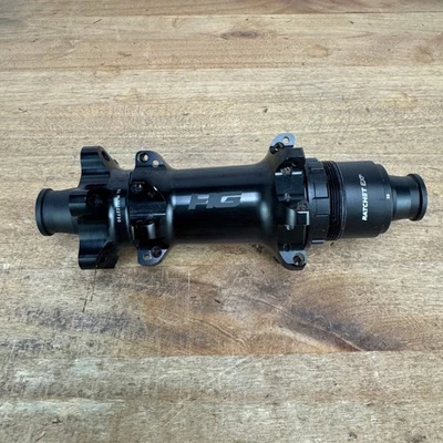 Buje trasero para bicicleta Cannondale Hollowgram 12 mm x 148 mm Boost 6 pernos 28 orificios 208 g Foto 1 de 4