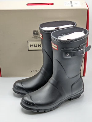 Hunter Original Short-O Boot Women's Waterproof Rain & Farm Boots (Matte Black) - Image 1 of 4