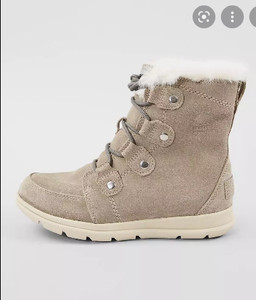 sorel explorer joan 9.5