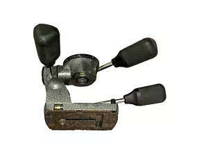 FS: Gitzo G2270M Rationnelle Magnesium 3-Way Pan/Tilt Head - Supports 12.2 lb - Picture 1 of 4