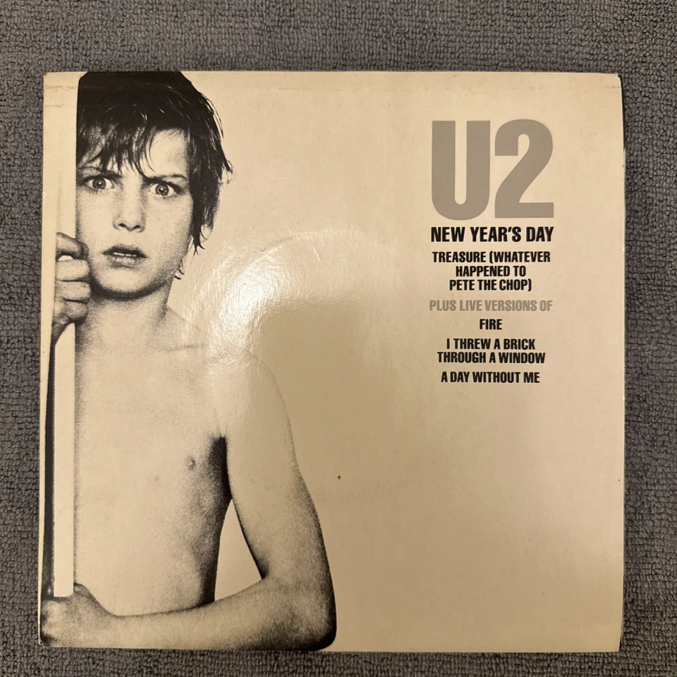 U2 New Year's Day 1983 UK 4-track 7" vinyl single EP Long Version extended - Image 1 of 4