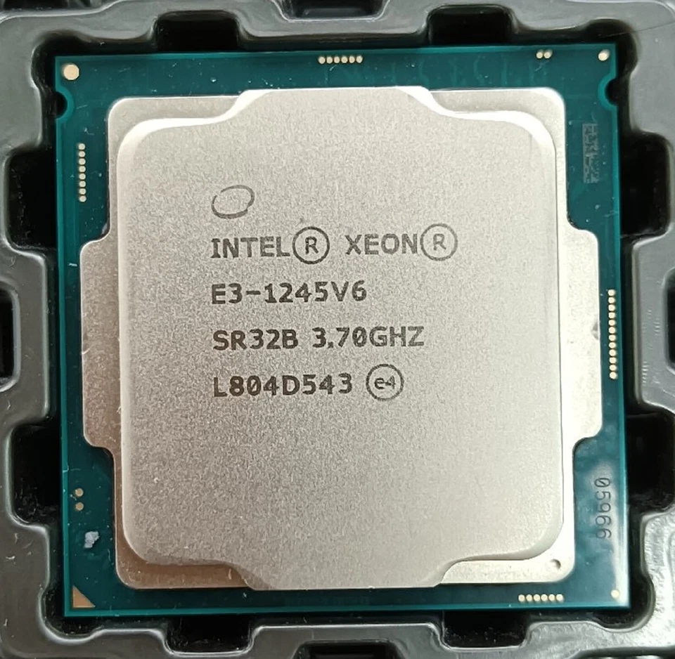 Intel Xeon E3-1245 v6 SR32B 3.70Ghz 4-core 73W LGA1151 CPU processor - Image 1 of 1