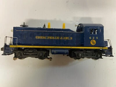 Lionel PostWar # 624 Chesapeake & Ohio NW 2 Diesel Switcher TESTED! - Image 1 of 4