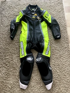 BERIK 2.0 Mens One Piece Leather Motorcycle Race Suit UK 41" - 42" Chest (B77#2) - Picture 1 of 15