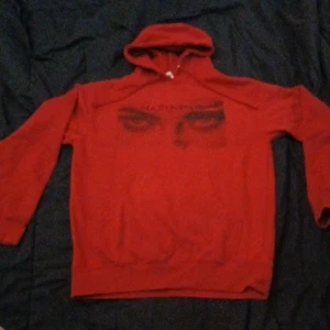 Sudadera con Capucha Madonna Roja Gráfica Para Hombre Sudadera Mediana Años 80 Pop - Imagen 1 de 8