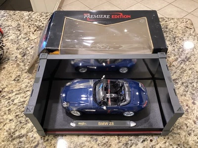 BMW Z8 2000 Maisto Premiere Edition 1:18 diecast Foto 1 de 4