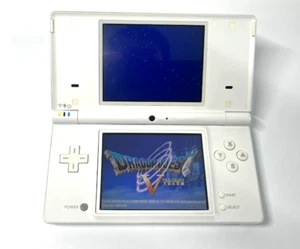Nintendo DSi Console di Gioco Portatile Bianca Testata - Foto 1 di 12
