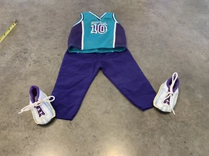 American Girl of Today Basketball Uniform #10 With Pants And Shoes 1999 - Picture 1 of 5