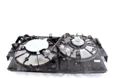 1636136140 Electric Cooling Fan LEXUS NX300H 2.5 I 4X4 114KW Aut 5P (2019) Spare Foto 1 de 4