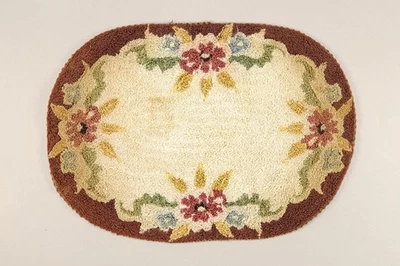 9.75" Miniature Hooked Rug Salesman Sample? – Antique 1920s - Image 1 of 2