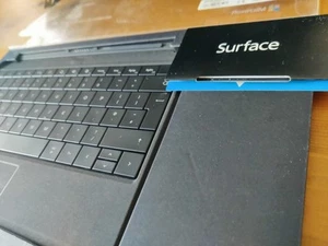MICROSOFT SURFACE PRO 1 2 OFFICIAL TYPE COVER 1561 Grey UK QWERTY Keyboard Track - Afbeelding 1 van 9