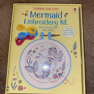 Usborne Bastelsets Meerjungfrau Stickpackung 7+ Jahre - Bild 1 von 8