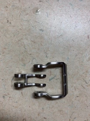 Oakley Minute machine. Buckle for leather/rubber watch band - Image 1 of 3