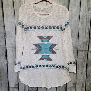 Vanilla Bay Top Womens Medium Cream Blue Navy Long Sleeve Aztec Top Thin - Picture 1 of 8