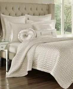 NEW J. Queen New York Satinique KING Quilted Coverlet Natural - Picture 1 of 4