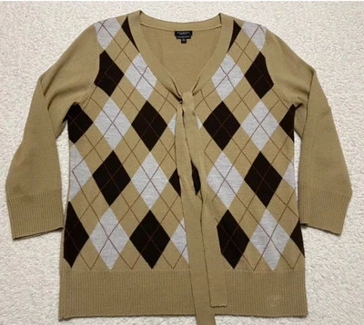 Suéter Talbots Lana Merino Argyle Cuello en V con Cuello Corbata Tostado Talla Mediana Foto 1 de 4