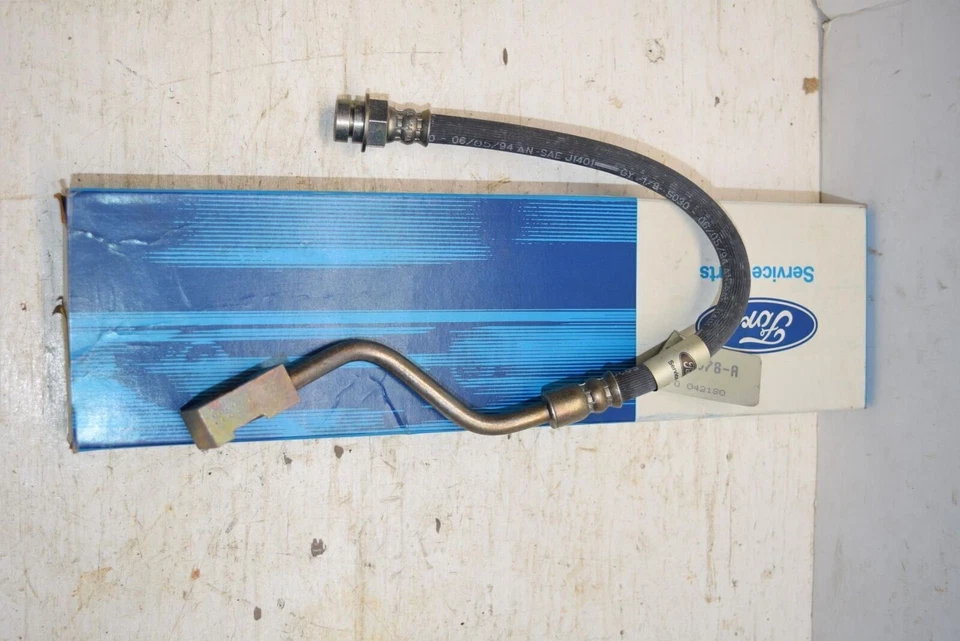 Manguera de freno Ford F4DZ-2078-A - C83 NUEVO DE STOCK Foto 1 de 3