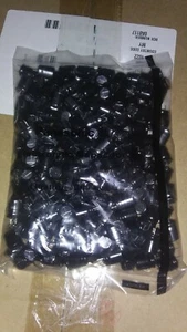 200 x 1uf 450V 105° CONDENSADORES ELECTROLÍTICOS EEUEC2W1R0CY PANASONIC - Imagen 1 de 2