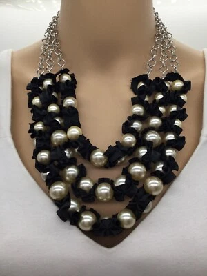 Chico’s 三层黑色和珍珠项链新品 — 第 1/2 张图片