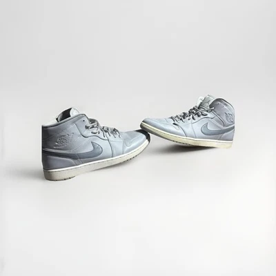 Tênis Jordan 1 retrô cinza lobo médio/cinza legal (2017) tamanho 13 masculino - Imagem 1 de 4