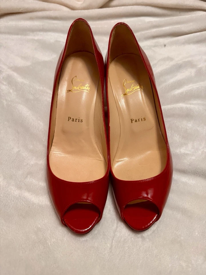 Christian Louboutin Tacones 39 Foto 1 de 4