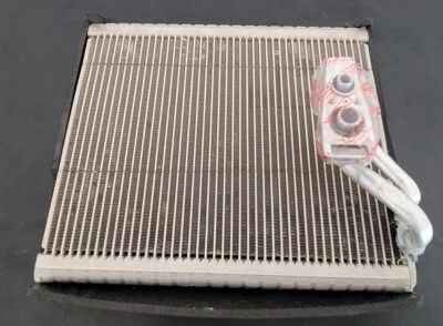Genuine Mopar OEM Chrysler Dodge Jeep RAM A/C Evaporator Mopar 68157051AB - Image 1 of 4
