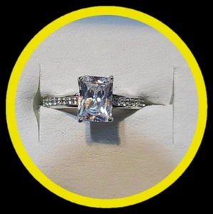 Sterling Silver Rhodium Plated 8X6mm Emeral d Radiant Cut Engagement Ring Size 7 - Picture 1 of 3