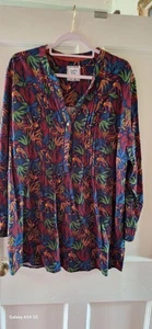 Gorgeous Blouse Size 20/24. Stunning Print. - Picture 1 of 5