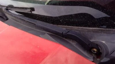 Chevrolet SILVERADO 1500 Double Cab 2016 Wiper Arm Left Driver 459676 Foto 1 de 4