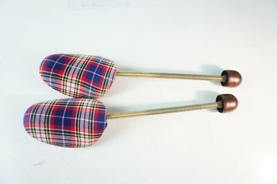 Schuhspanner mit Karo Überzug Gr. 6 guter Zustand Feder W-1935 - Bild 1 von 4