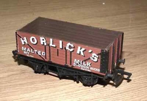 MAINLINE 37-168 7 PLANK PRIVATE OWNER WAGON HORLICKS MALTED MILK OO GAUGE - Picture 1 of 3