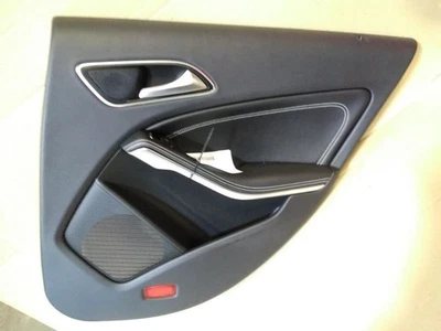 2016 Mercedes-Benz CLA250 Driver Side Rear Door Panel Black Foto 1 de 4