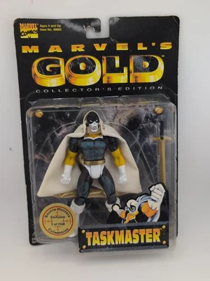 Экшн-фигурка Marvel's Gold Taskmaster ToyBiz Toy Biz Avengers как новая на картонке никогда не доставалась из коробки - Изображение 1 из 2