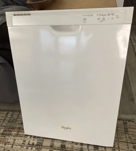 White Door and Control Panel For Whirlpool WDF520PADW - Picture 1 of 2