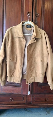 Желтовато-коричневый замши как мужская куртка размер большой - Изображение 1 из 4