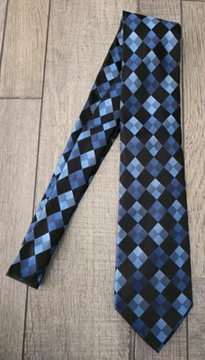 Gravata Stafford Performance 100% seda 60 x 3,25 azul brilho diamante preto - Imagem 1 de 4