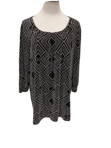 Beautiful Beaded Black/White Top Catherines SZ 2X Short Sleeve Chain Around Neck - Picture 1 of 12