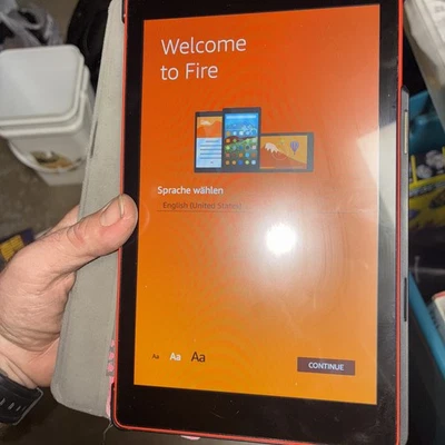 SX034QT Amazon Fire HD 8 7th Gen Fire OS Tablet Tested Working Has Cover - Image 1 of 3